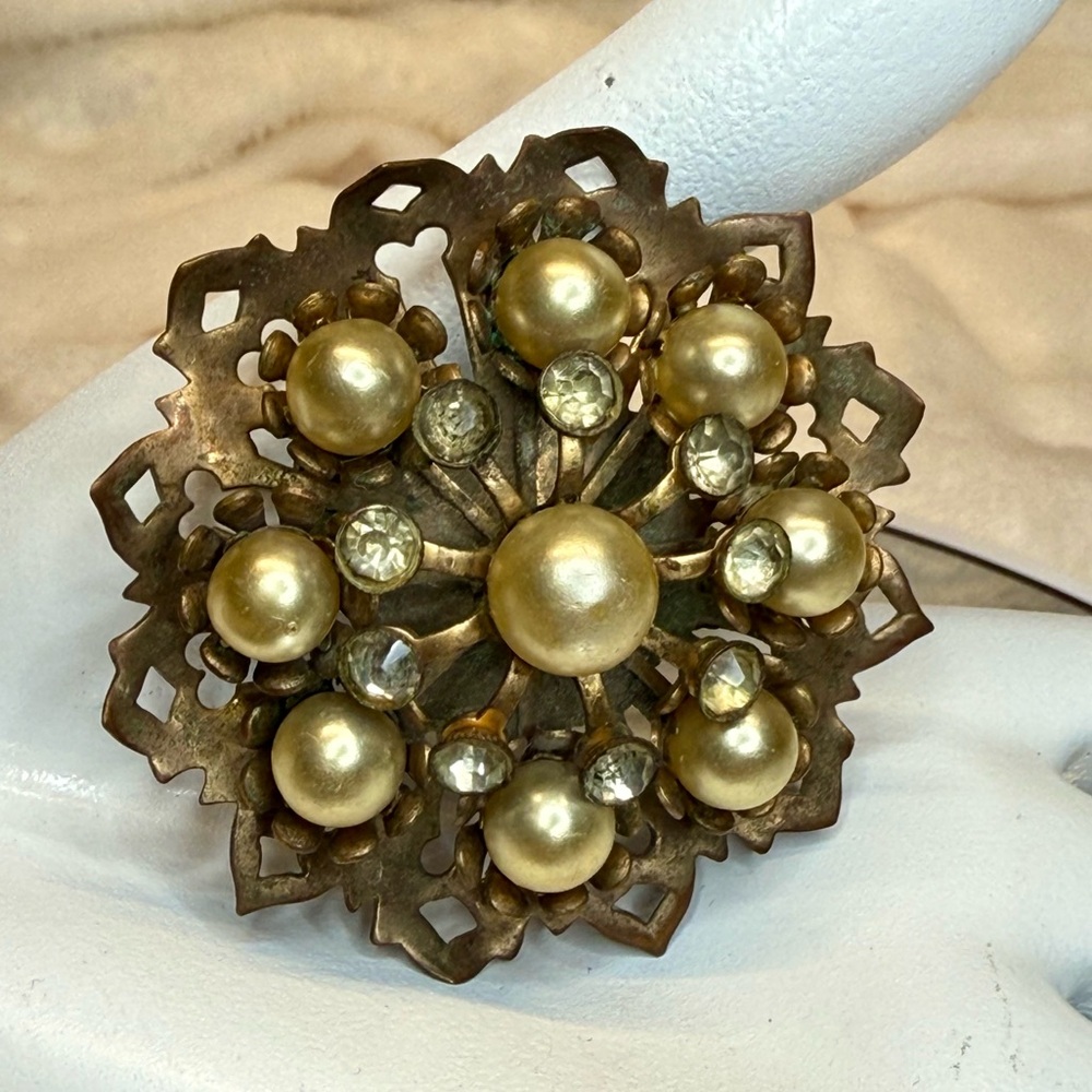 Vintage Rhinestone & Faux Pearl Antique Brooch in Copper Setting w Hook C-Clasp